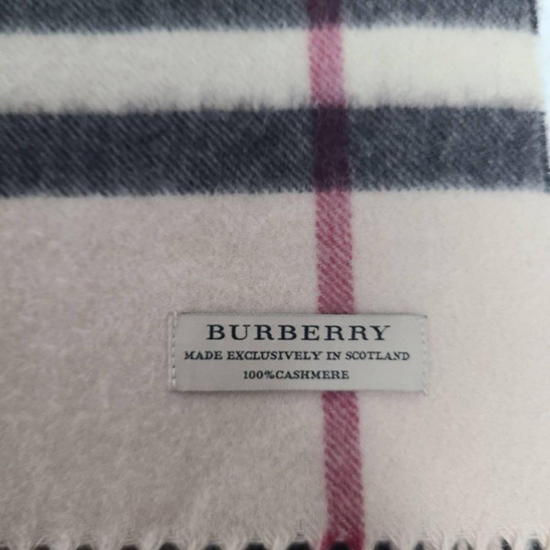 BURBERRY　バーバリー　マフラー　メガチェック　カシミア100%アイボリー