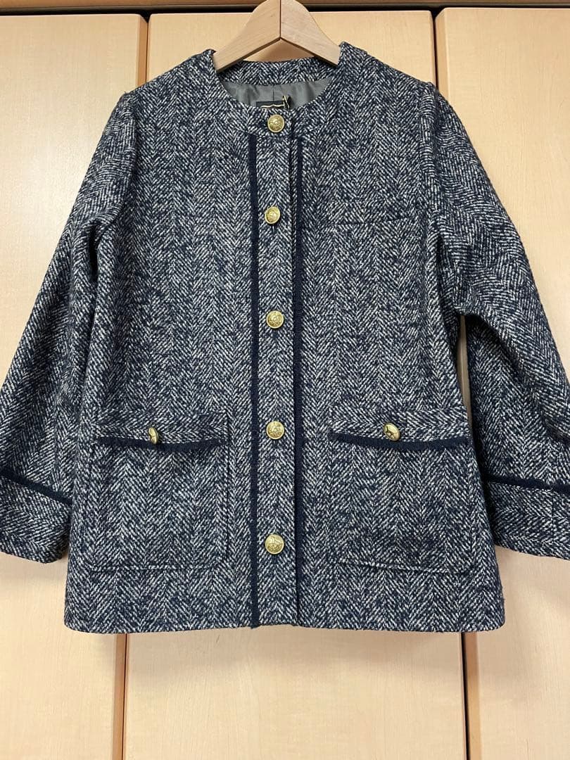 ハグオーワー⭐︎ノーカラージャケット　タグ付き新品