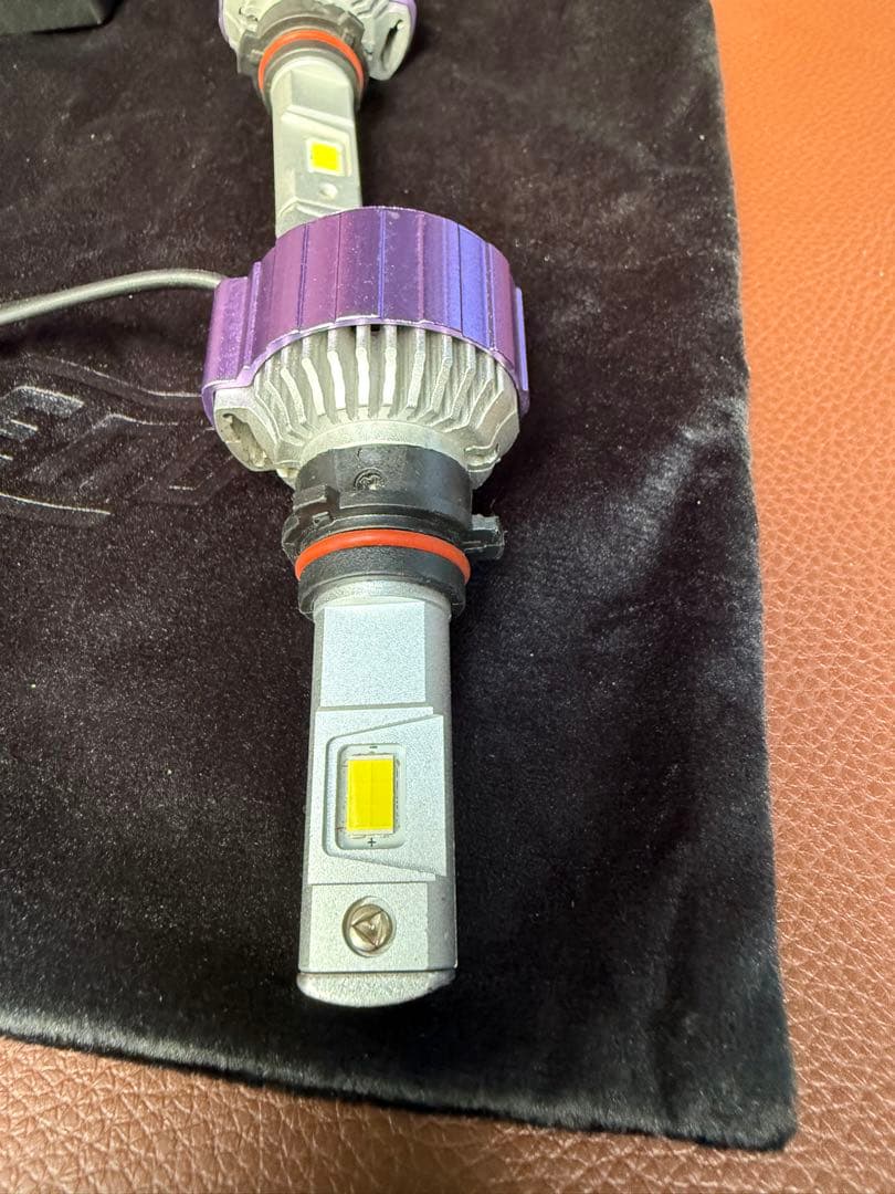 ヴェレーノ　PSX26Wフォグランプバルブハイエース　VELENO