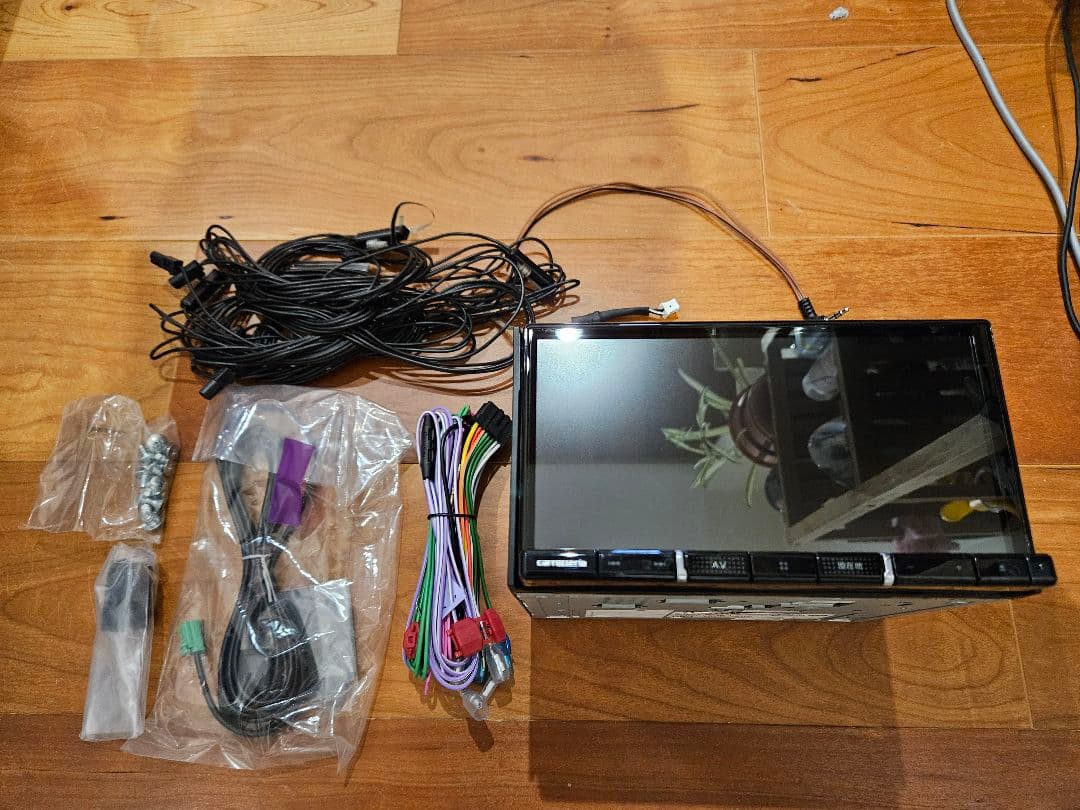 AVIC-RZ810 カーナビ 7インチ