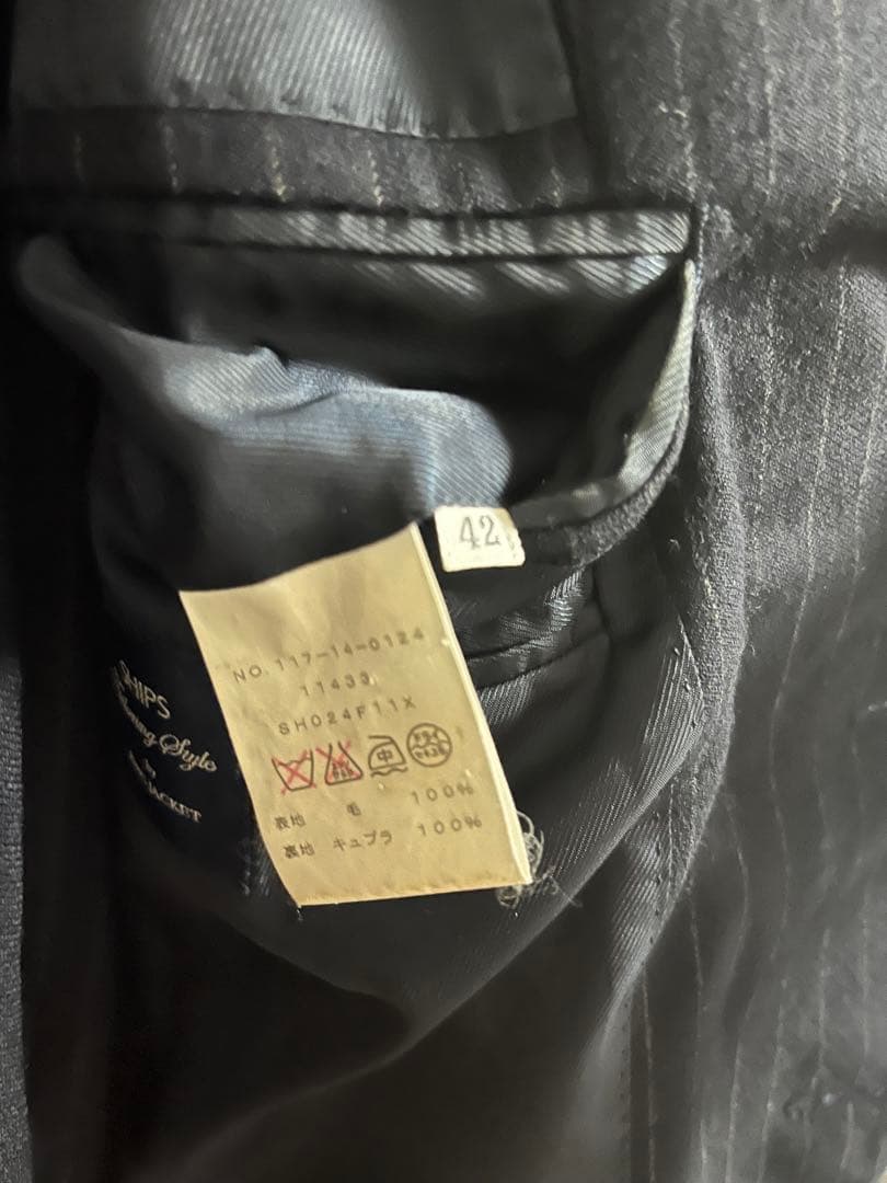 りす　リングジャケット　ストライプサキソニースーツ　ネイビー　サイズ42