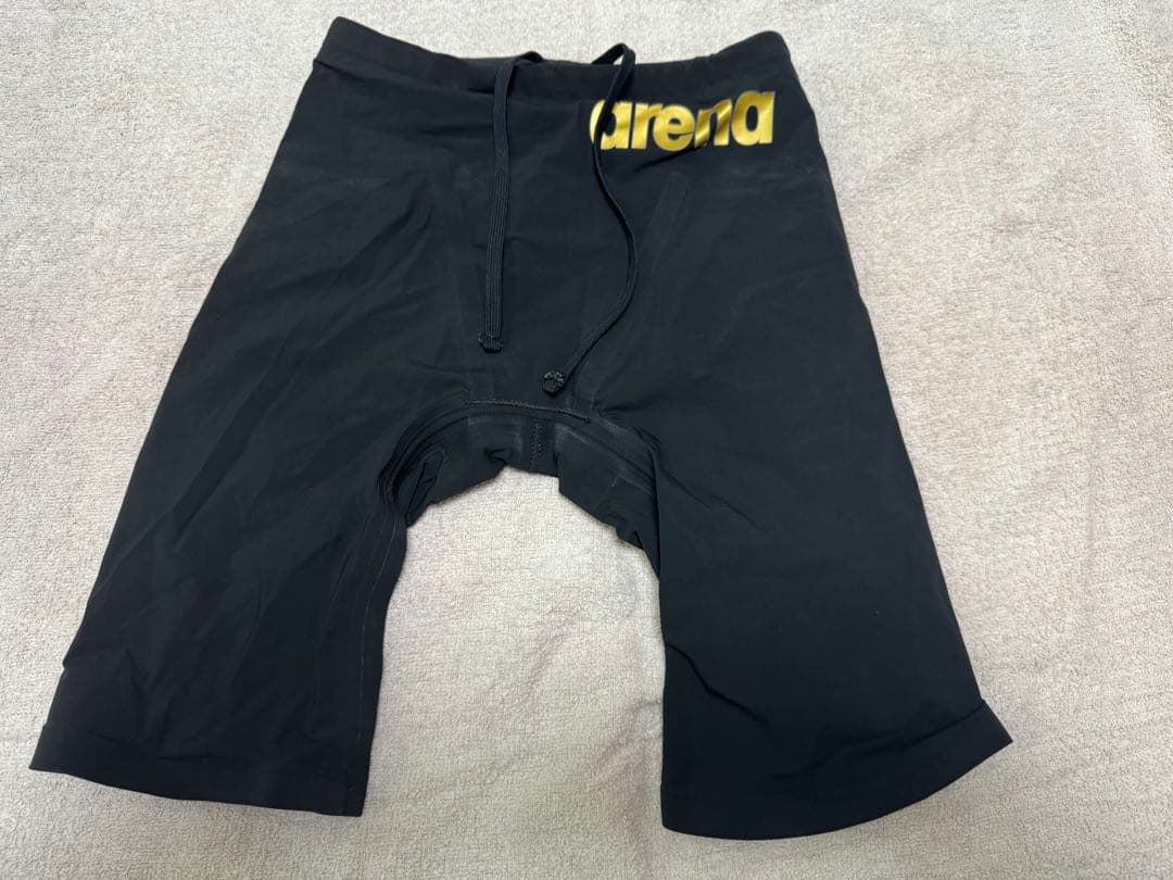 【値下げ】2021年購入　arena 競泳用　メンズ Topモデル　サイズXS