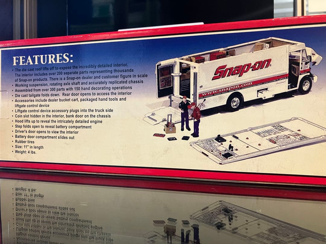 Snap-on MT-55 Freightliner ミニカー 1:32