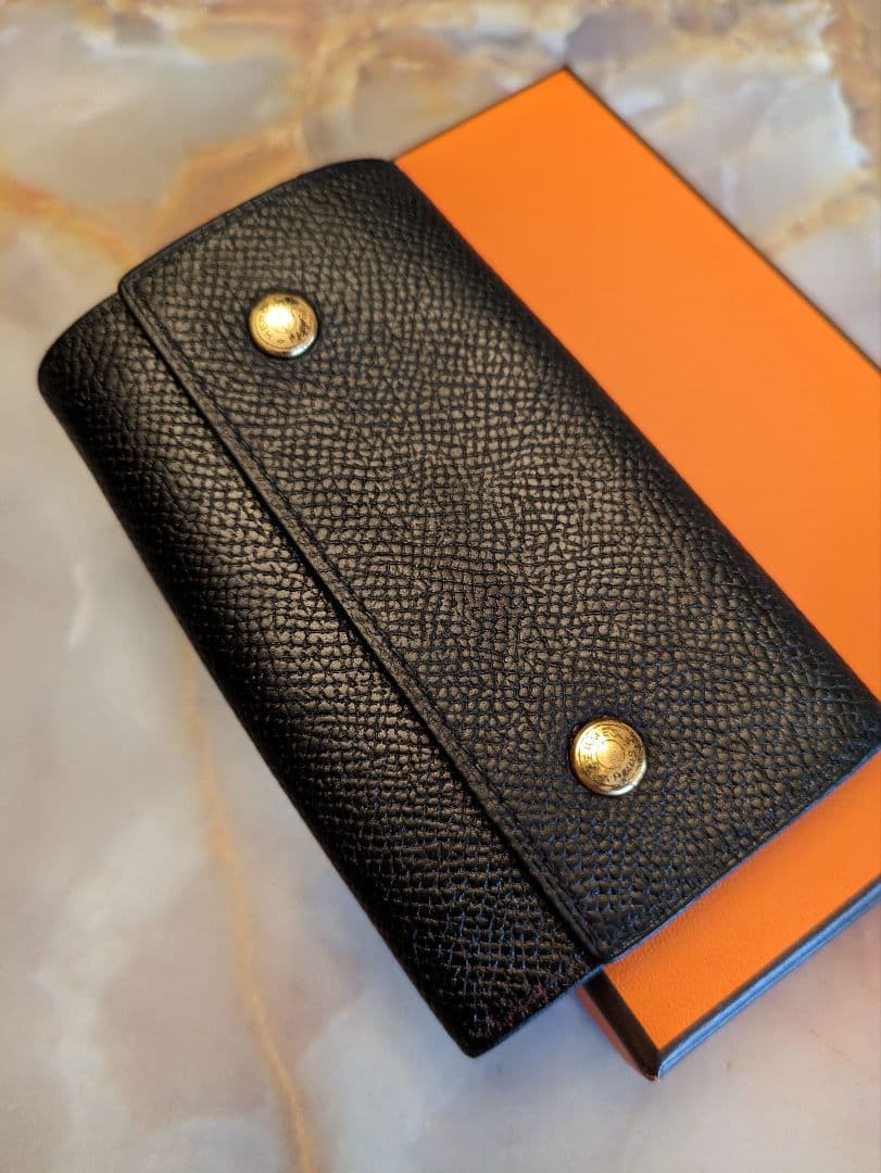 HERMES セリエキーケース　ゴールド金具　黒×赤　□L刻印　直営店購入