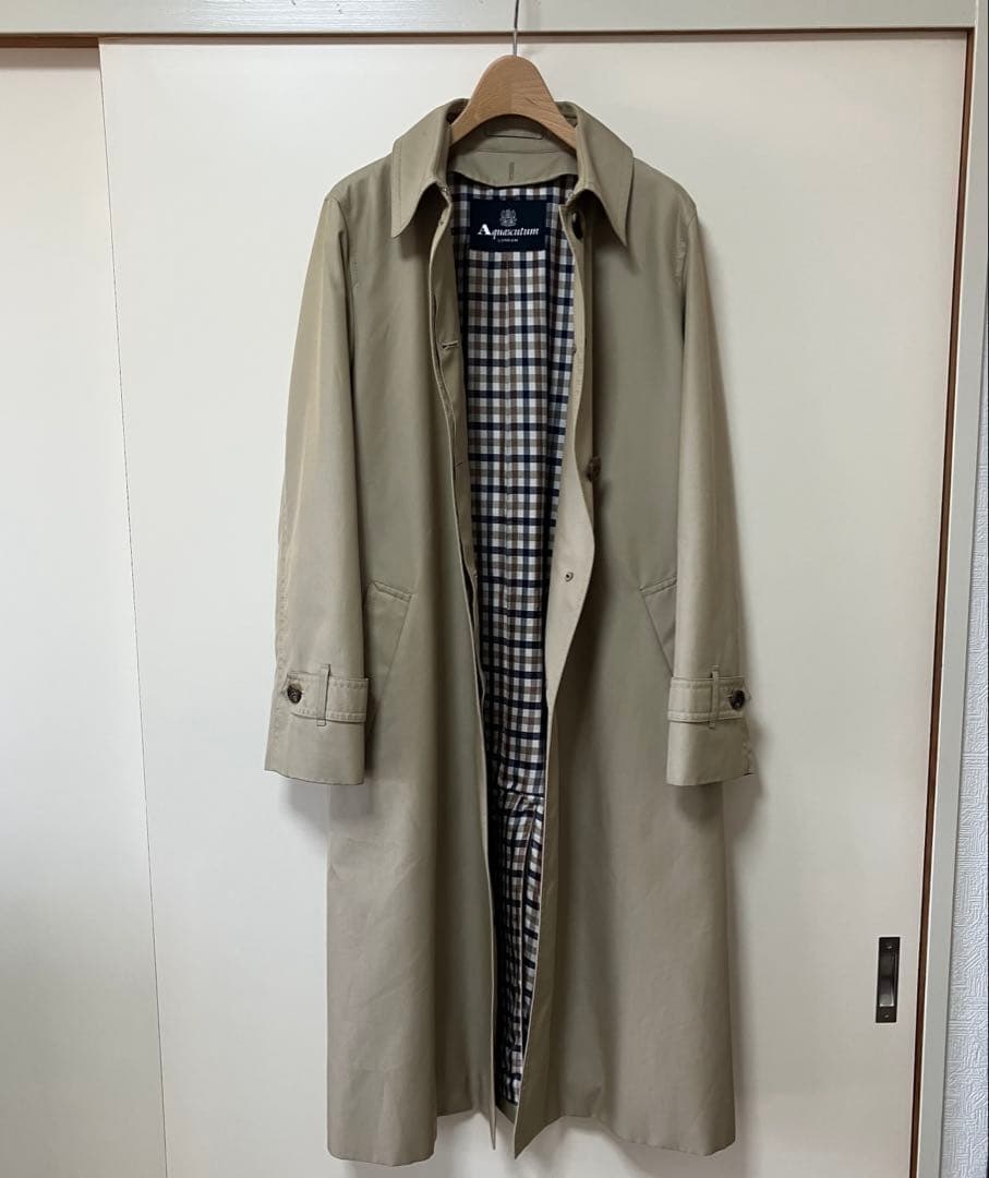 アクアスキュータム　ステンカラーコート　ライナー付き