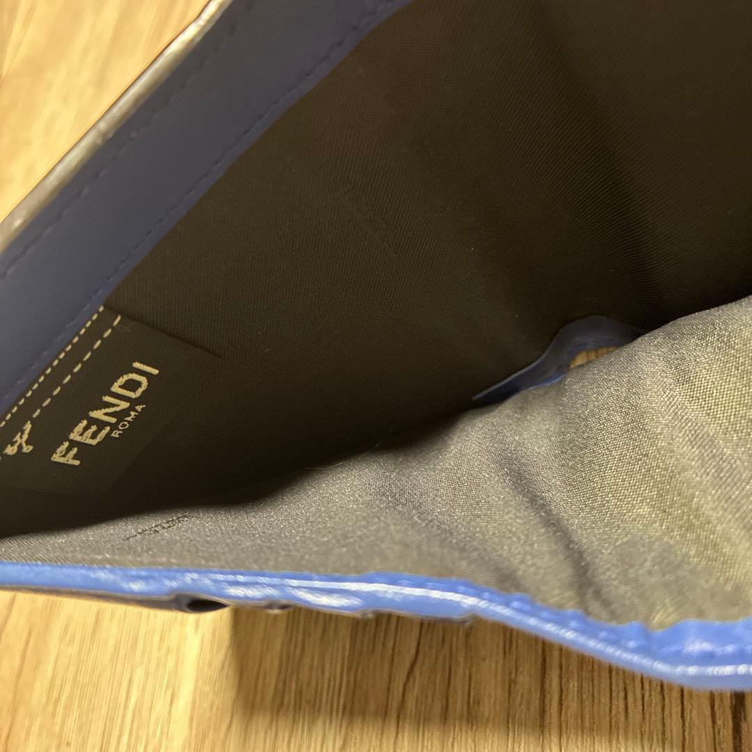 Fendi フェンディ　二つ折り財布 FFロゴ　ブラウン×ブルー　ゴールド金具