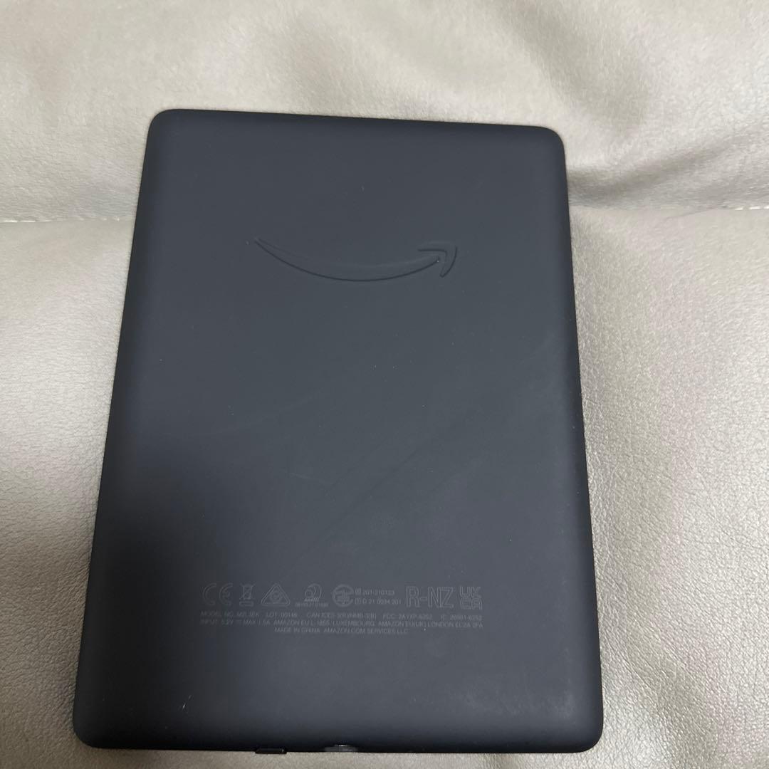 kindle paperwhite 8GB 広告なし