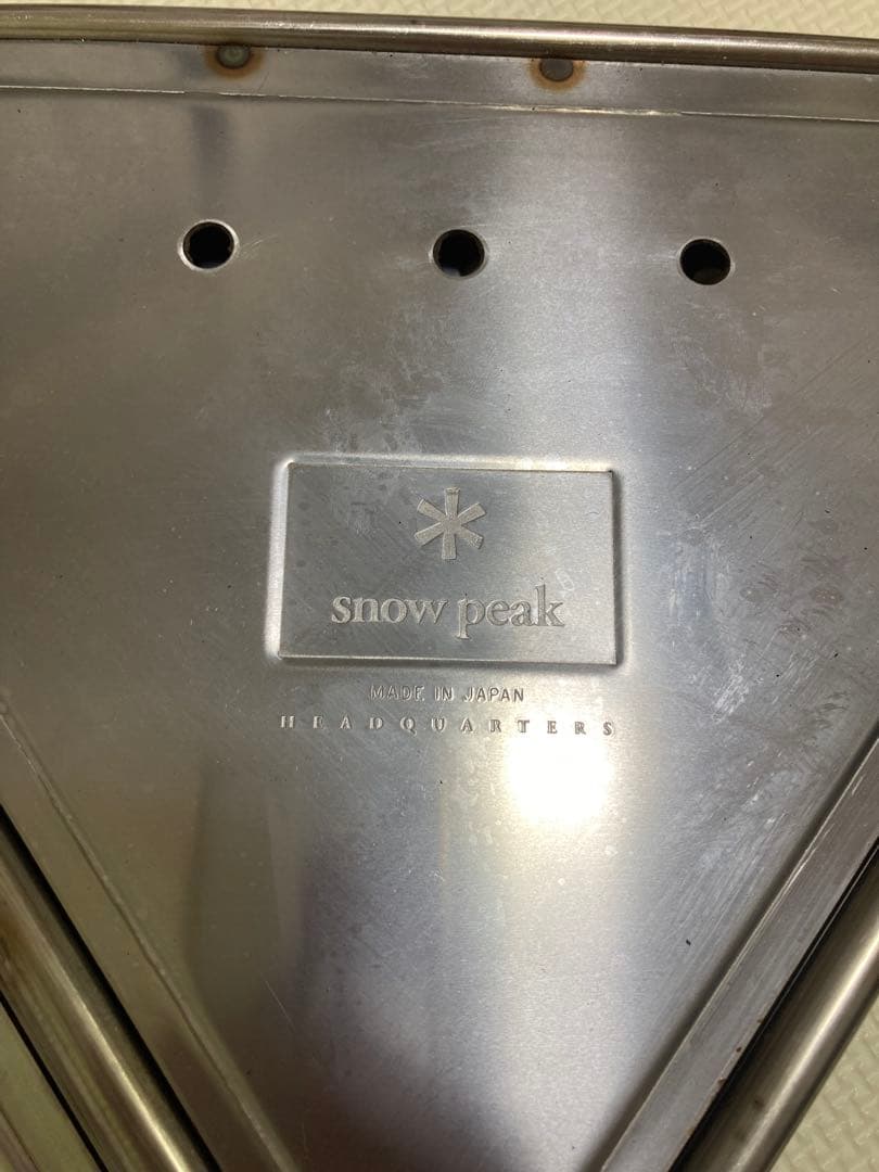 【美品】スノーピーク  peak 焚き火台 M（2〜3人用）　収納袋付き