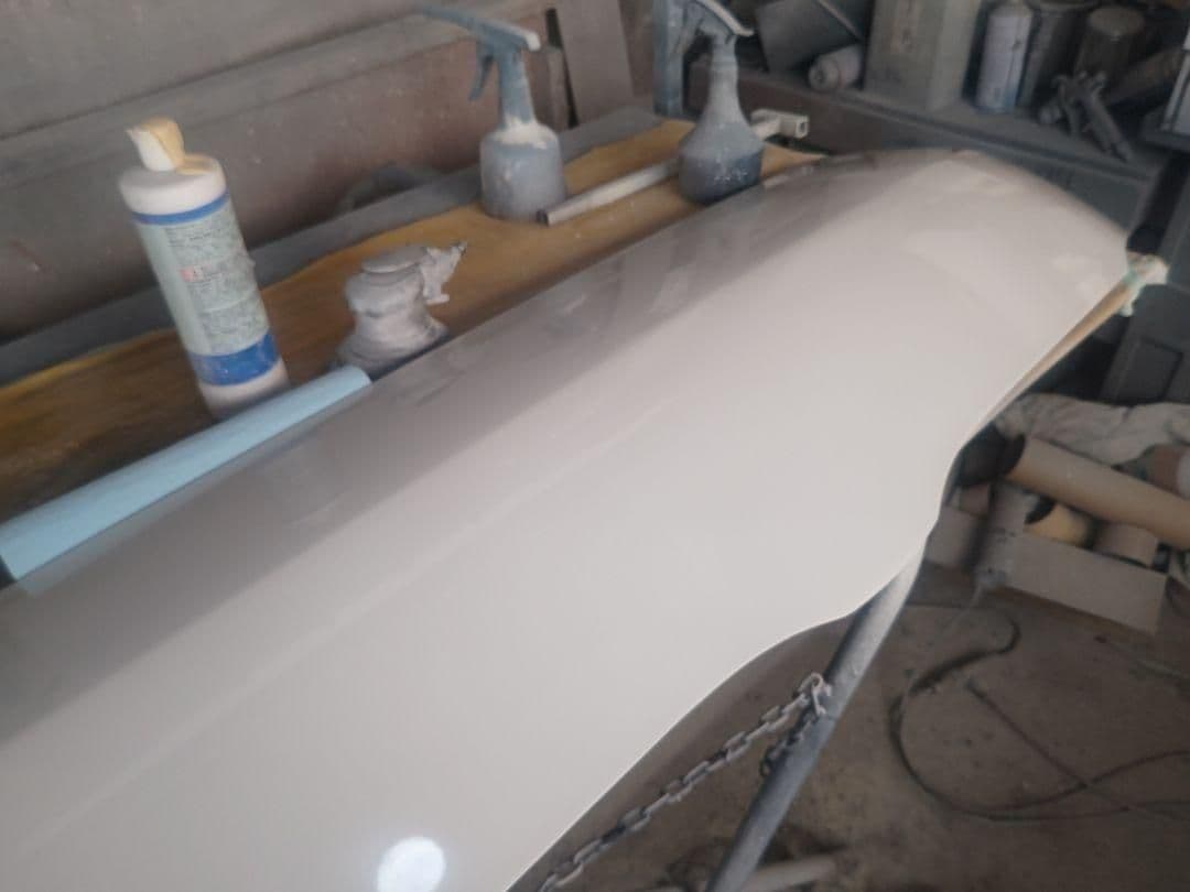 ハイエース200系ナロー純正ボンネット、スムージンググ本州限定送料込み限定