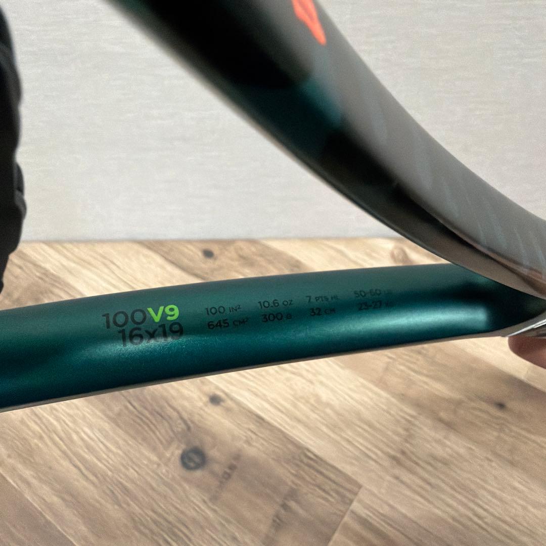 Wilson blade v9 100 グリップサイズ2 ブレード