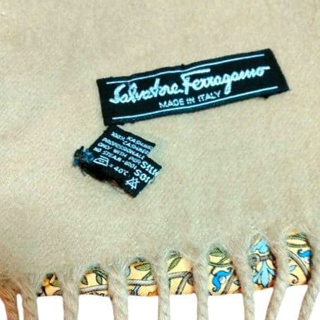 Salvatore Ferragamo シルク100％×カシミア100％マフラー