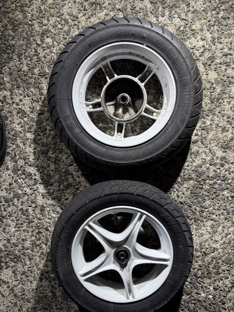 スーパジョグzr 純正ホイール 白塗装済み