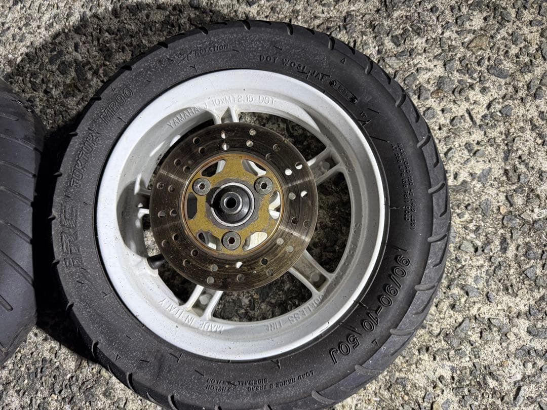 スーパジョグzr 純正ホイール 白塗装済み