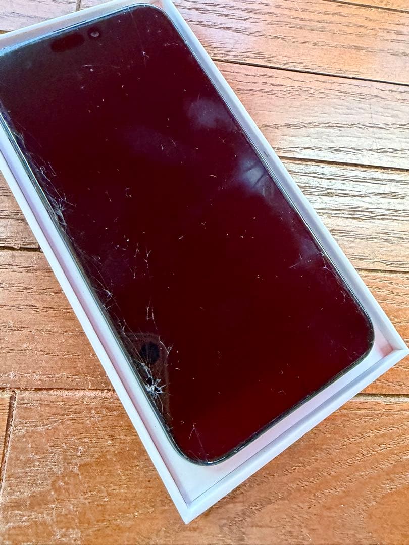 スマートフォン本体 iPhone15 Promax 1TB