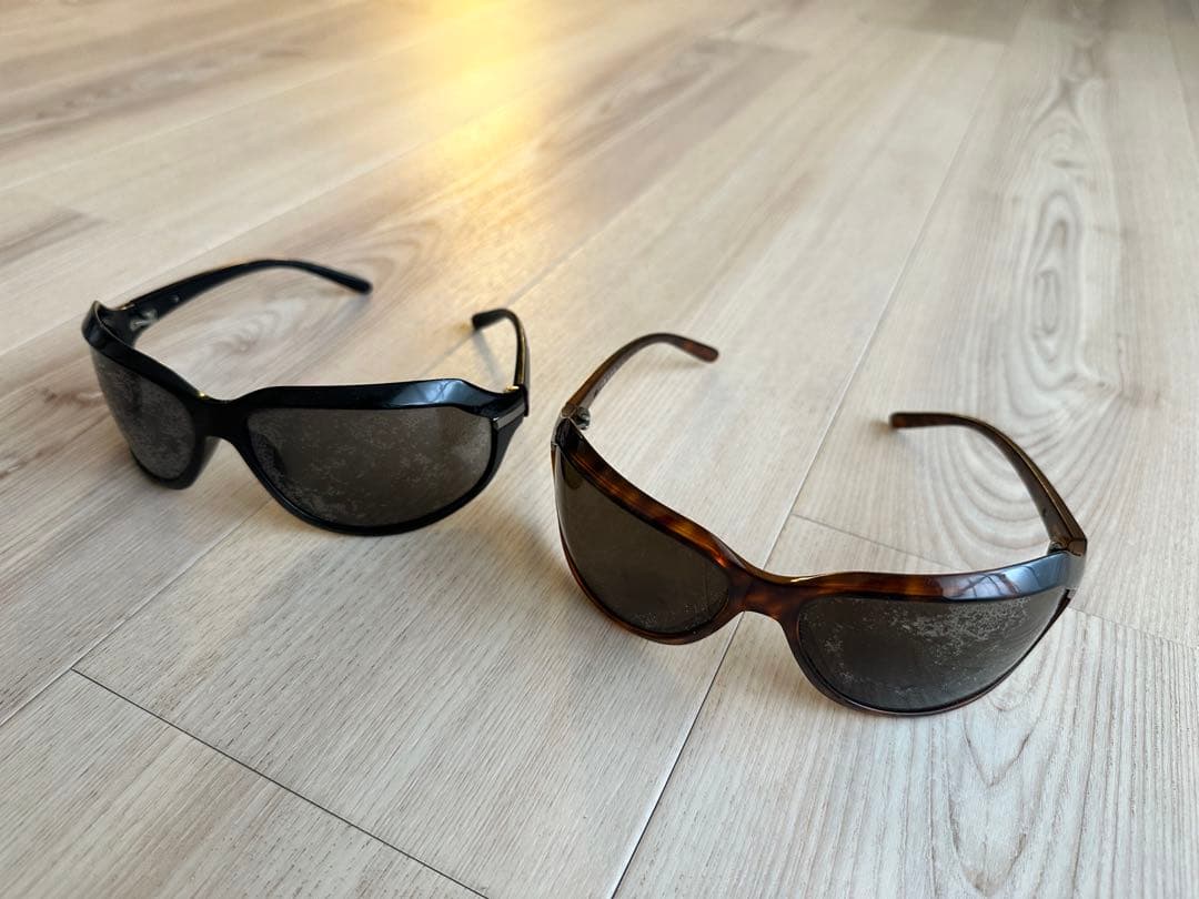 プラダ サングラス GACKT着用モデル！SPR14 ブラック&ブラウン2セット