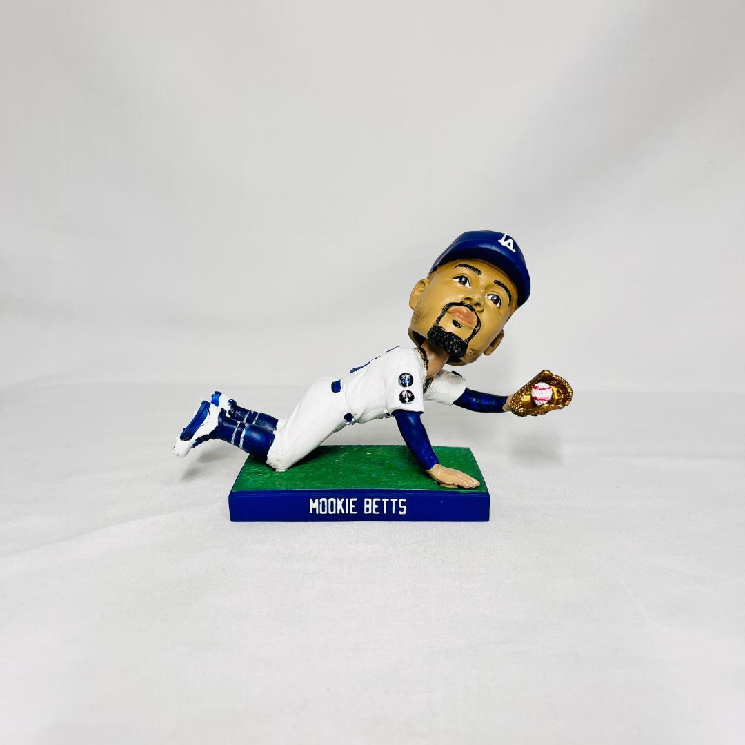 【レア・非売品】ムーキー・ベッツ ボブルヘッド ゴールドグラブ