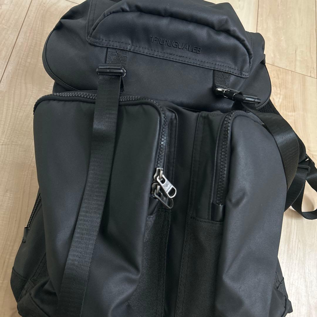 1PIU1UGUALE3 ウノピゥウノウグァーレトレ リュック バックパック