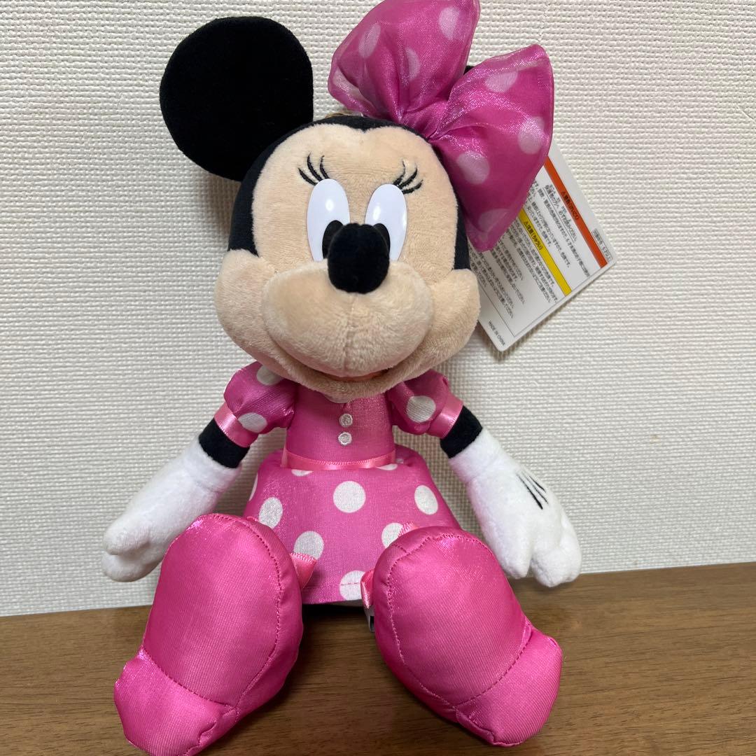 【新品未使用タグ付き】ミニー ぬいぐるみキーチェーン　ピンク　ミニーの日