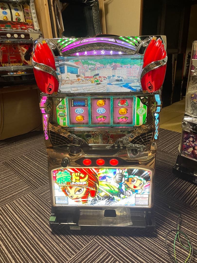 【引き取り歓迎】パチスロ 実機 緑ドン キラメキ！炎のオーロラ伝説