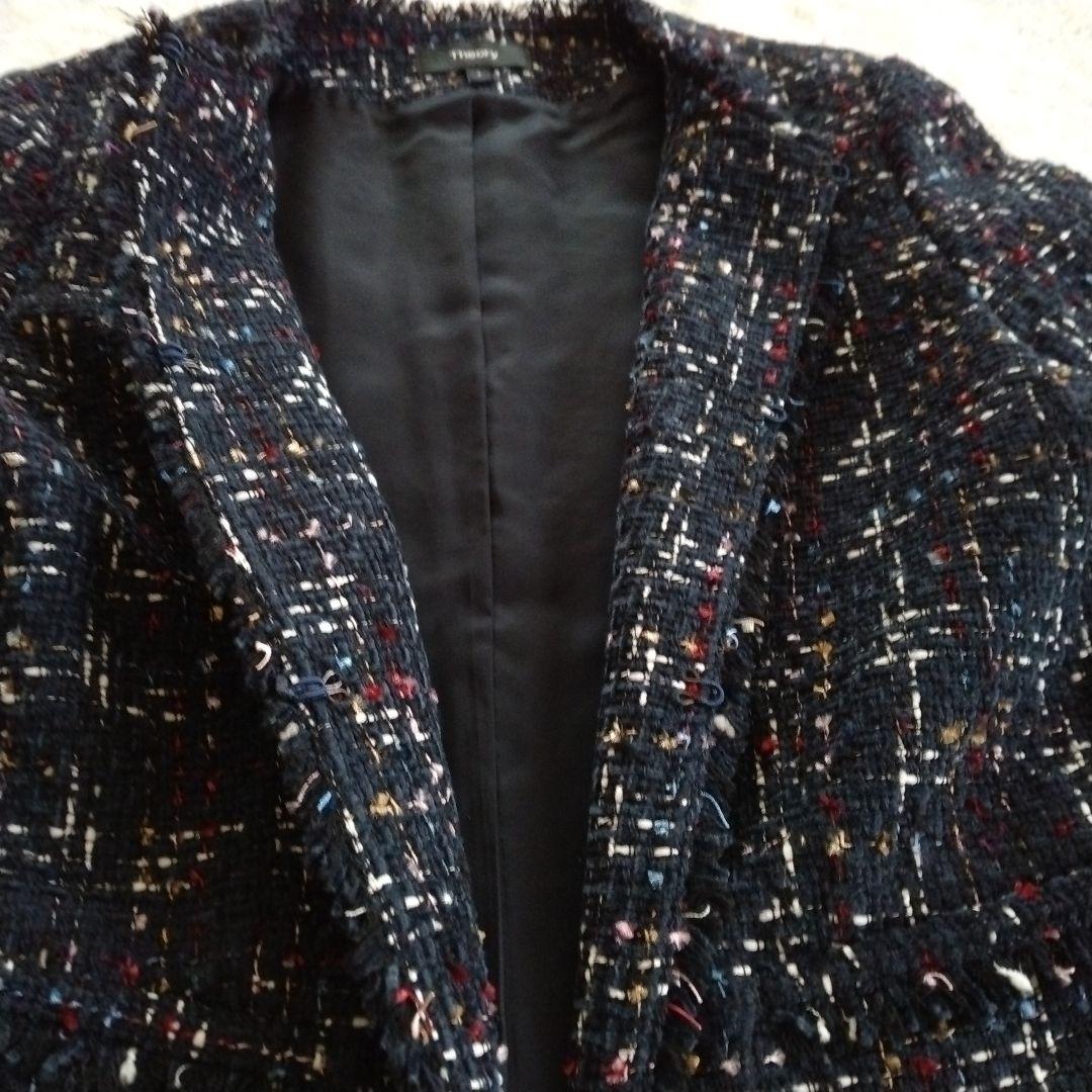 【セオリー】サイズ 2 マルチ ツイード ノーカラー ジャケット フリンジ 紺