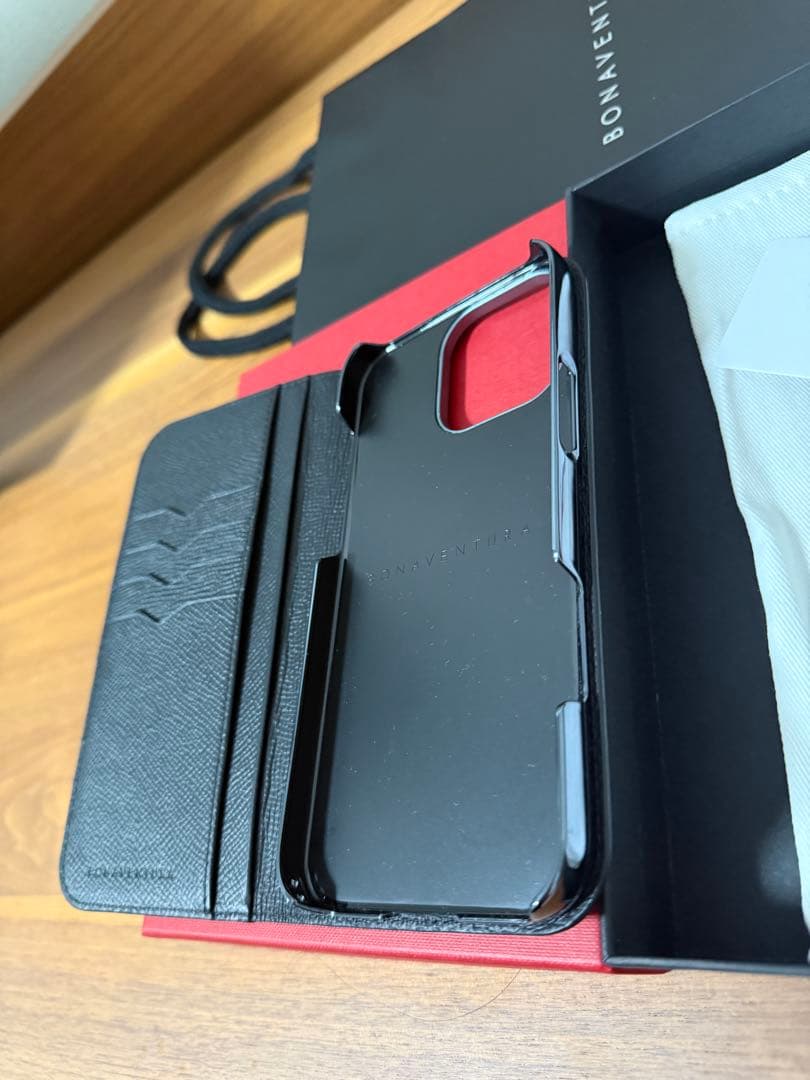 新品同様 BONAVENTURA iPhone 16promaxブラックノービレ