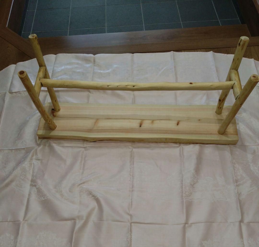 檜のベンチ（71）樹齢約70年、檜の原木の模様、年輪が綺麗に出ております