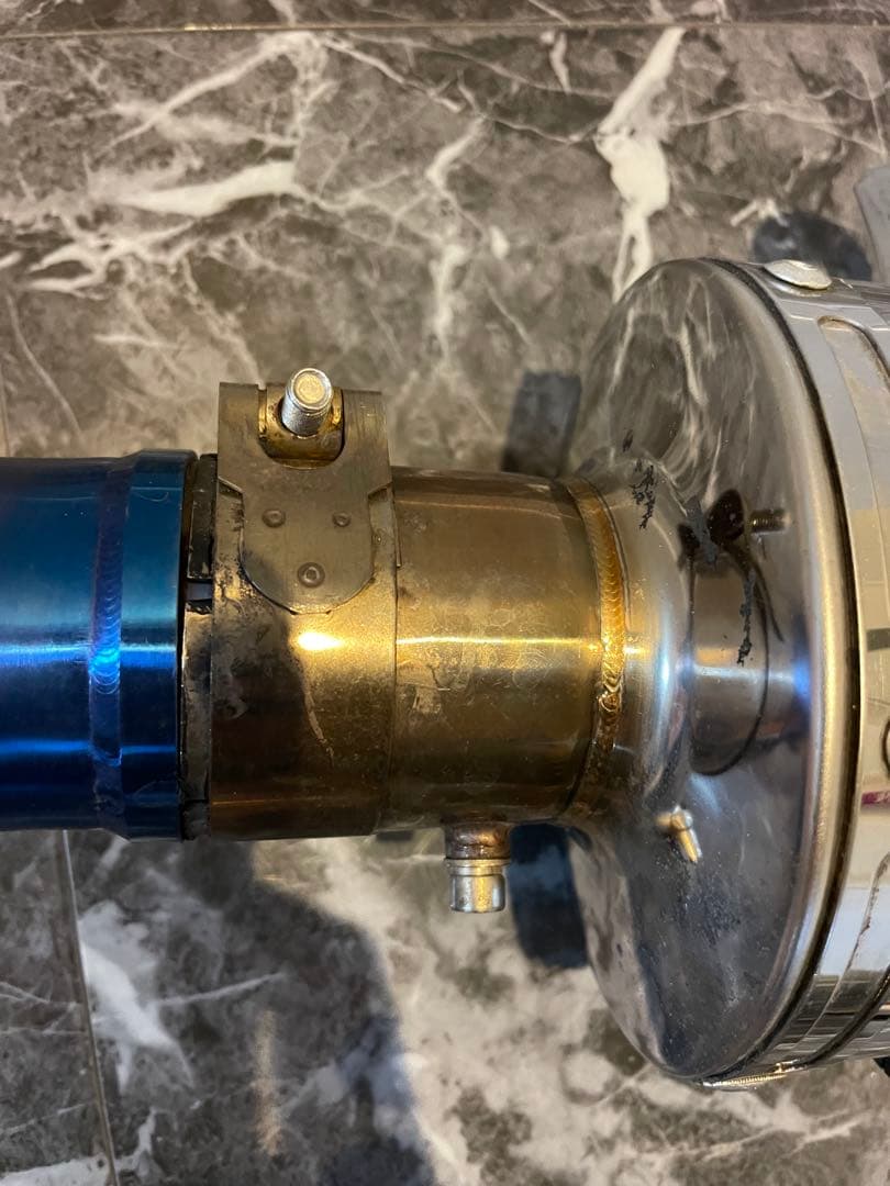 DELKEVICスリップオンマフラーcb400sf用