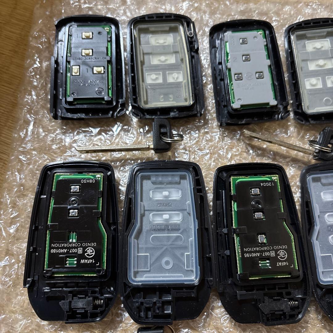 トヨタ　スマートキー　ジャンクセット　A