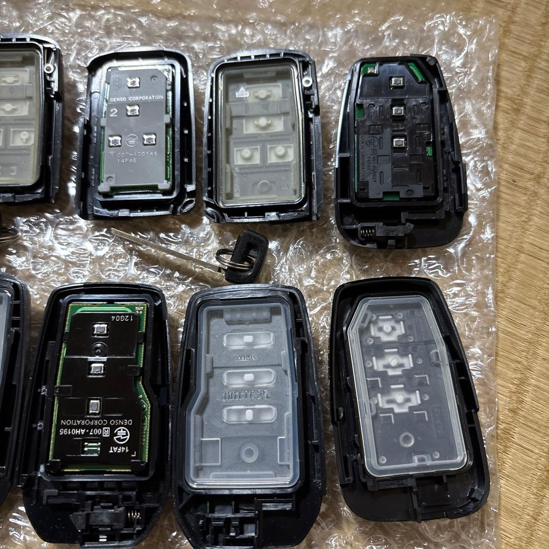 トヨタ　スマートキー　ジャンクセット　A