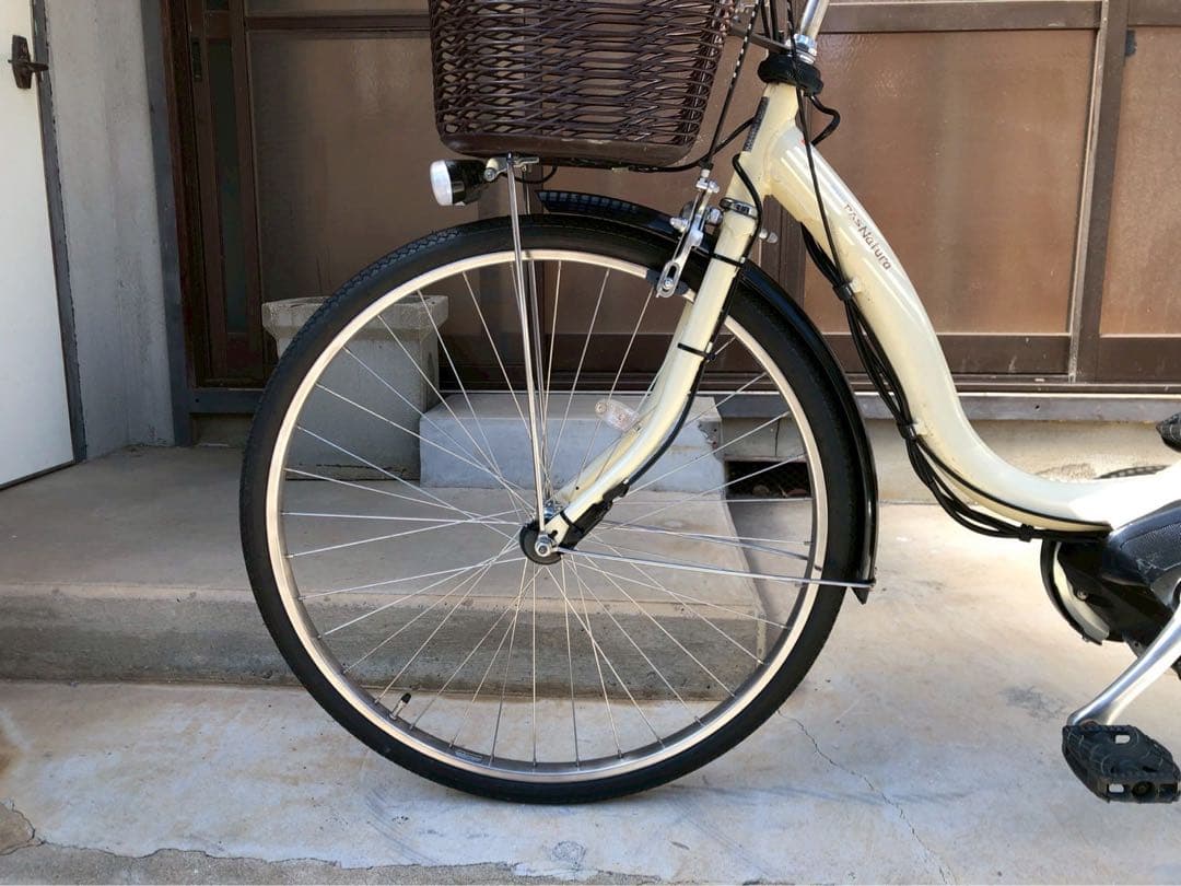 電動自転車　№8289 ヤマハ　パス　ナチュラ　26インチ
