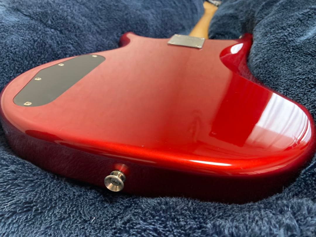 FERNANDES エレキベース レッド