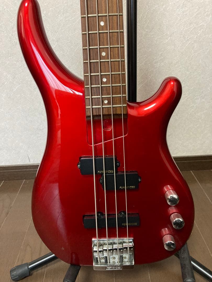 FERNANDES エレキベース レッド