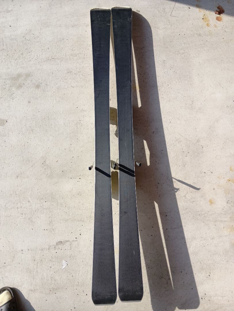 レディース スキー板１５４Cm　Rossignol Attraction