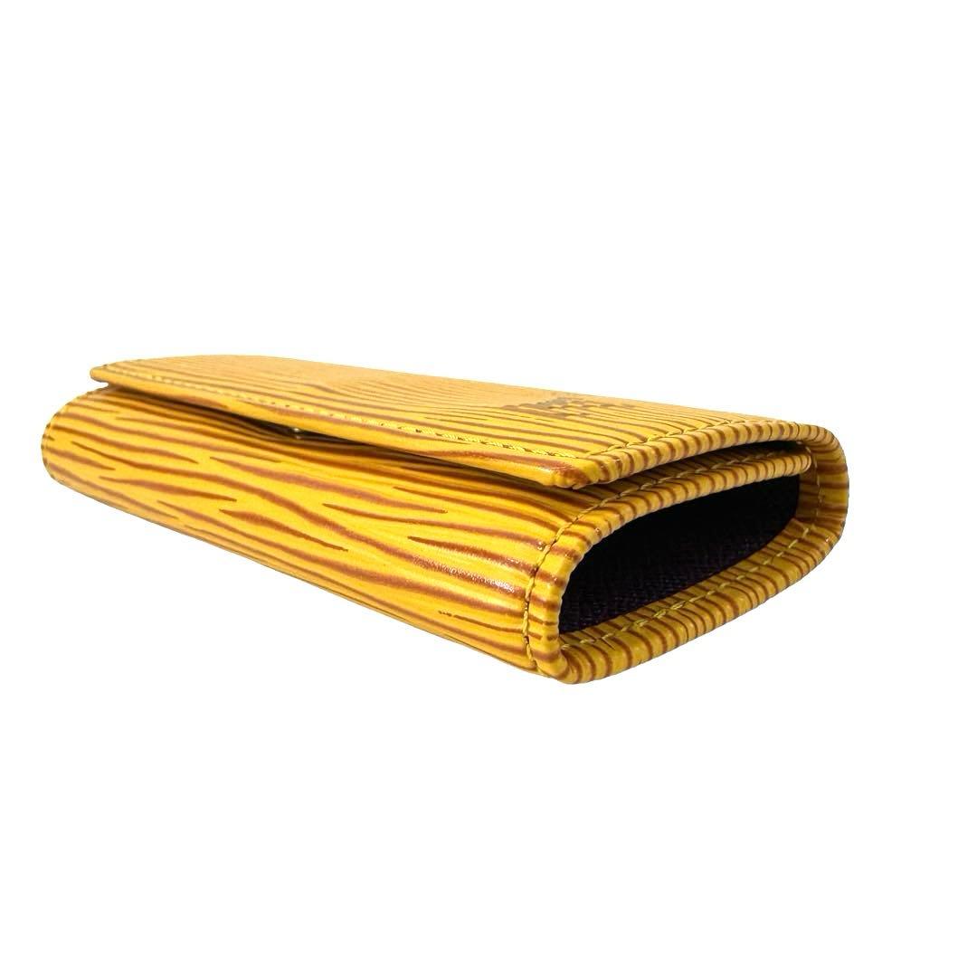 ルイヴィトン ミュルティクレ4 エピ イエロー M63829