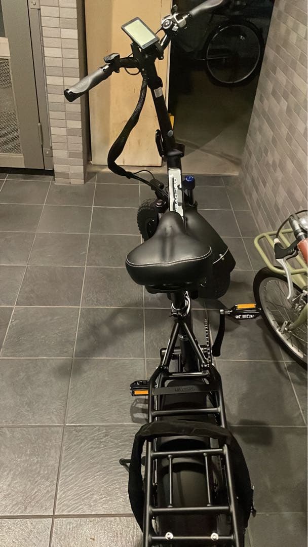 折りたたみ電動アシスト自転車