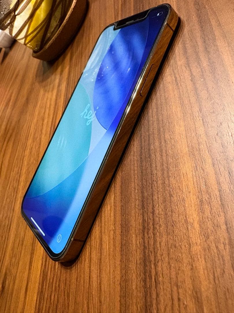 美品！iPhone12pro SSD128GB