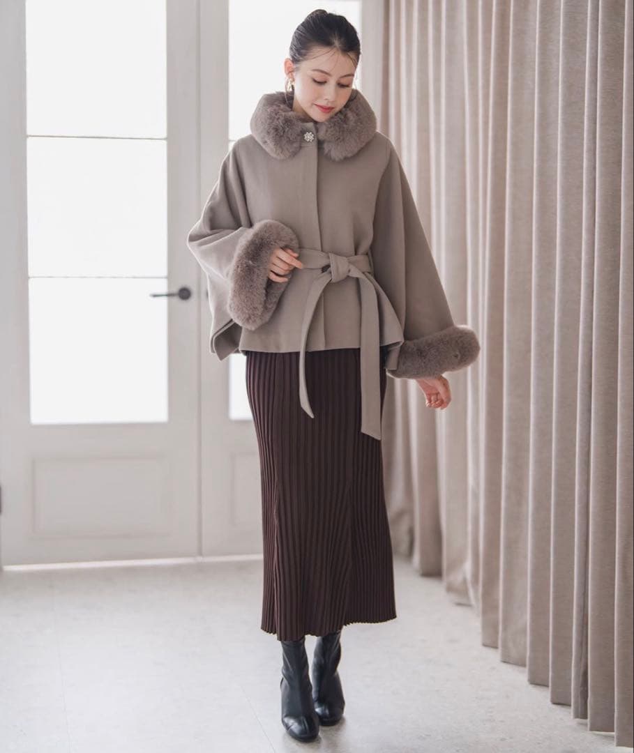 MISCH MASCH ブローチ付きポンチョコート