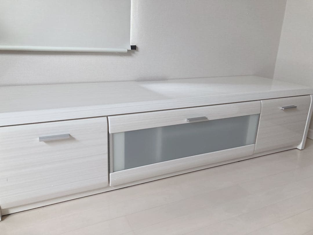 引き取り限定　ホワイトウォッシュカラー　テレビ台 引き出し付き