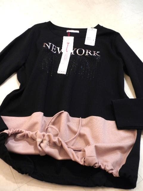 k.rgpghn.777『DONNA PROIBITO』綺麗系スウェット