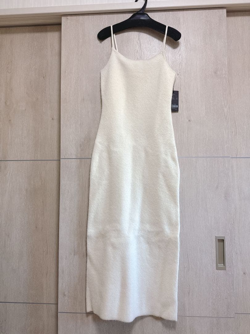 anuans アニュアンス カシミヤブレンドキャミソールニットワンピース 新品