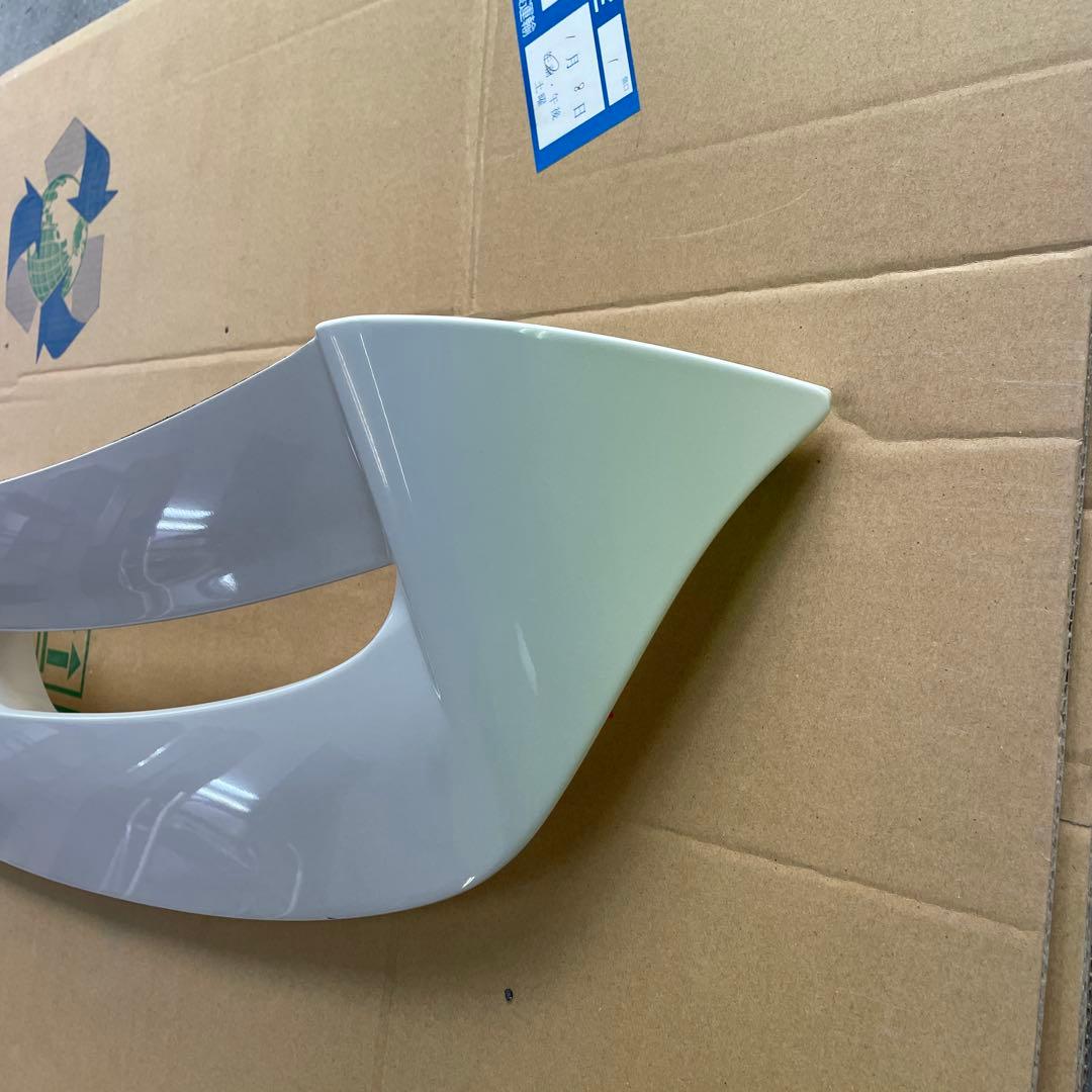 トヨタ　NHP10 アクア　純正OP リアスポイラー　リアウイング