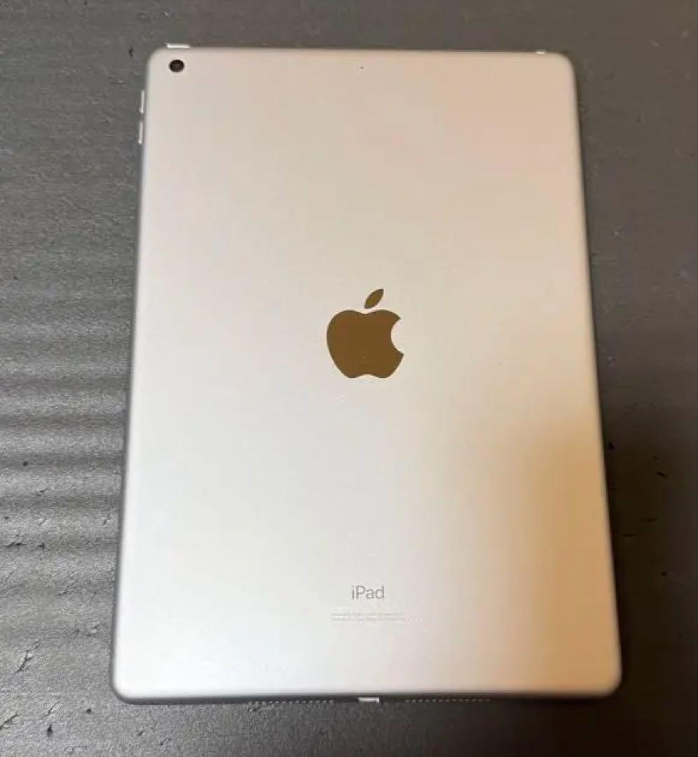 【美品】　Apple iPad 第7世代　シルバー 本体