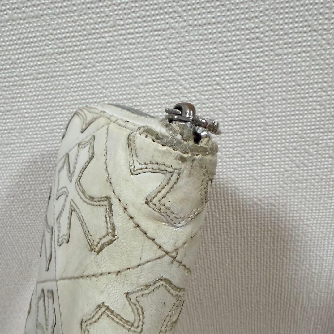 クロムハーツ セメタリー クロスパッチ 長財布 ホワイト