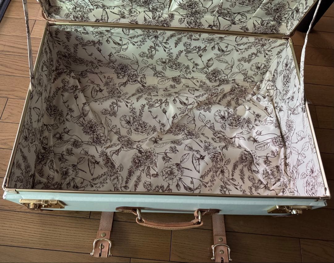 スーツケース　キャリーケース　トランク風　可愛い　オシャレ