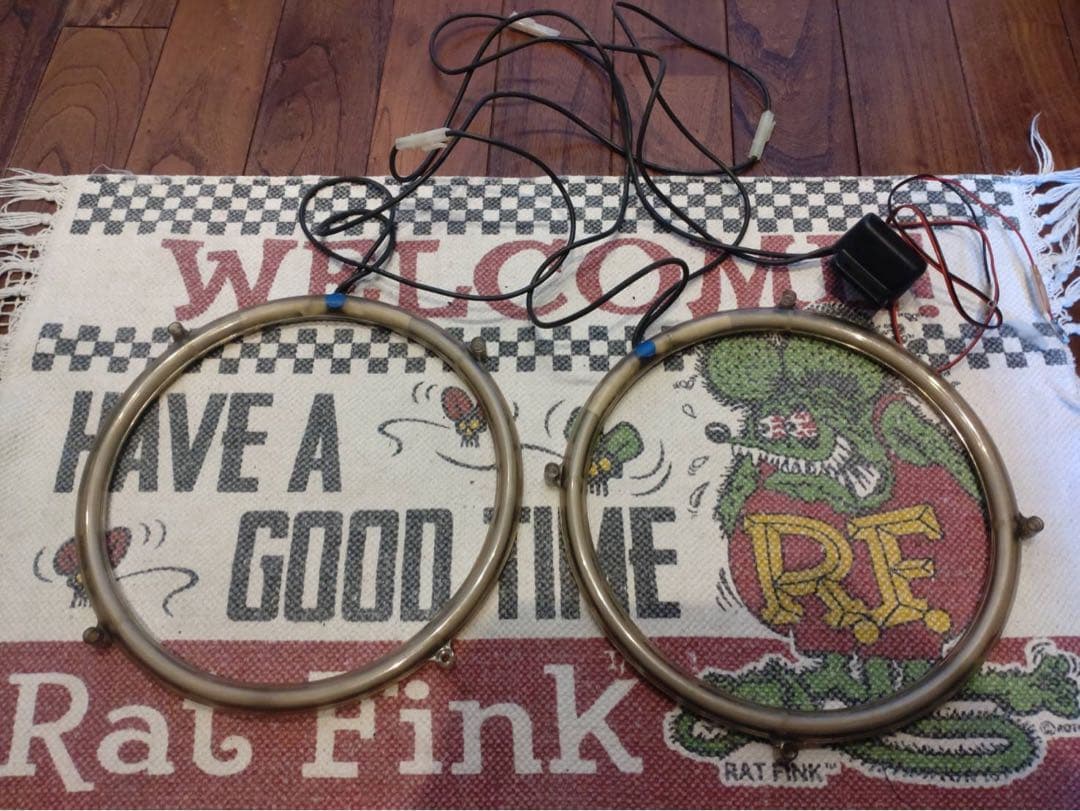 車ネオン管リング　青2個