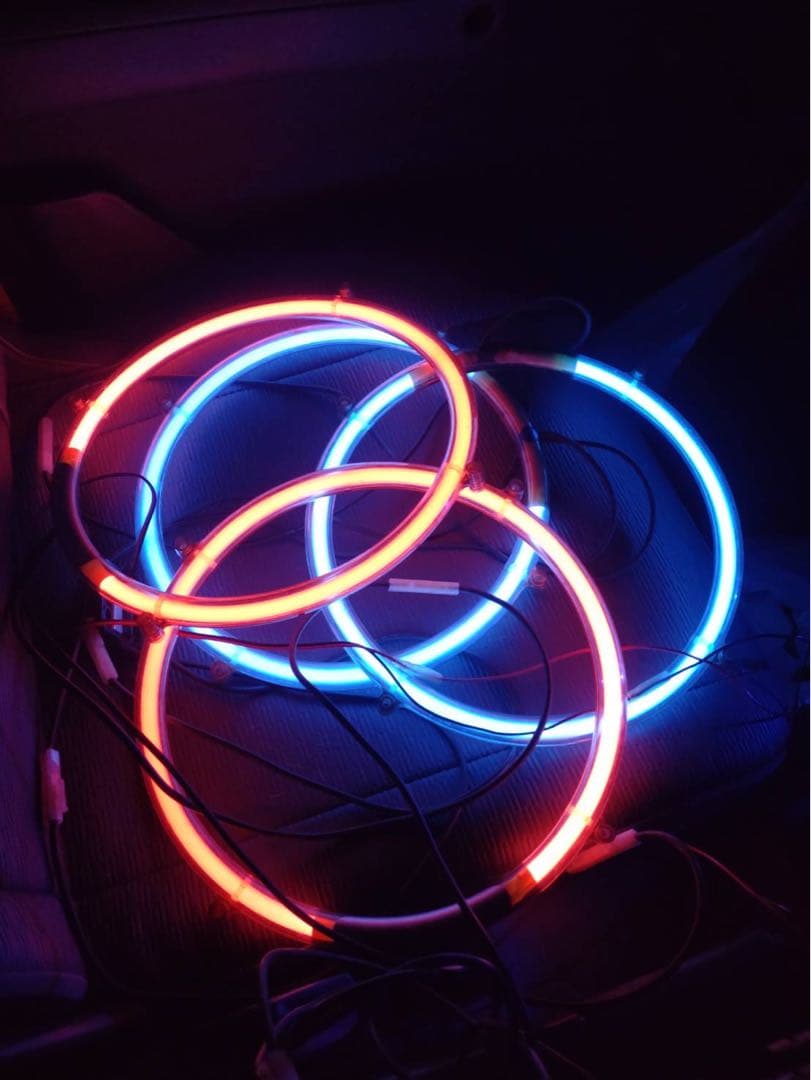 車ネオン管リング　青2個