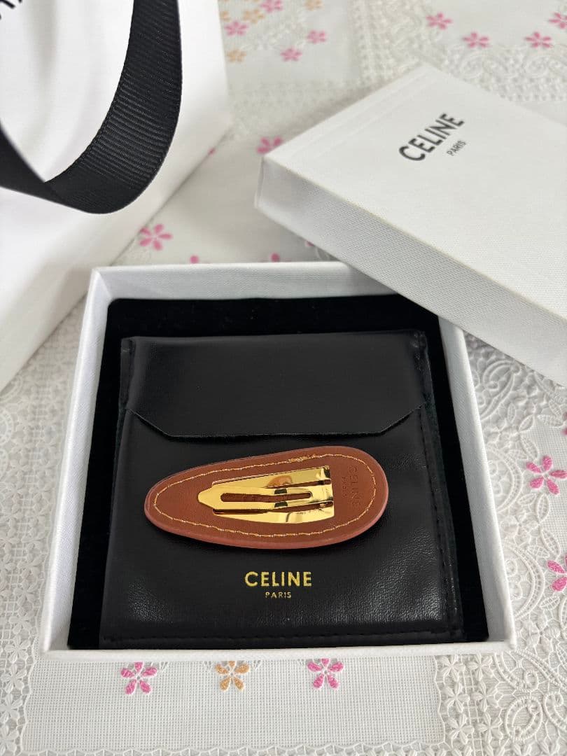 ブラウン レザー ヘアクリップ Celine ヘアピン