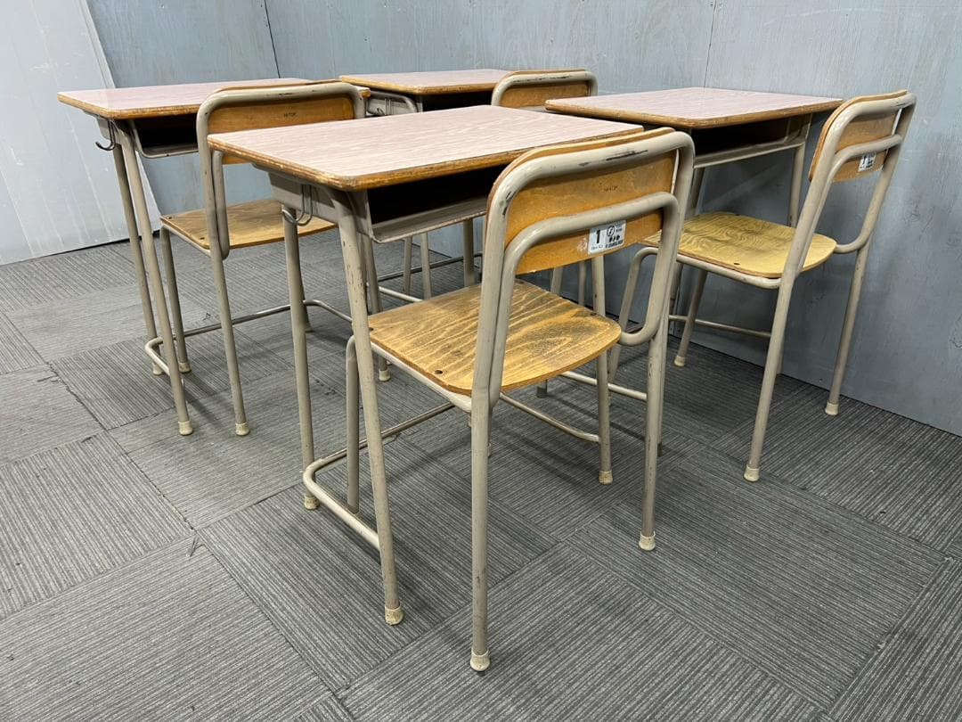 822◆自社便対応地域あり◆学童机・学童椅子4組(新JIS5.5号)学校学習塾