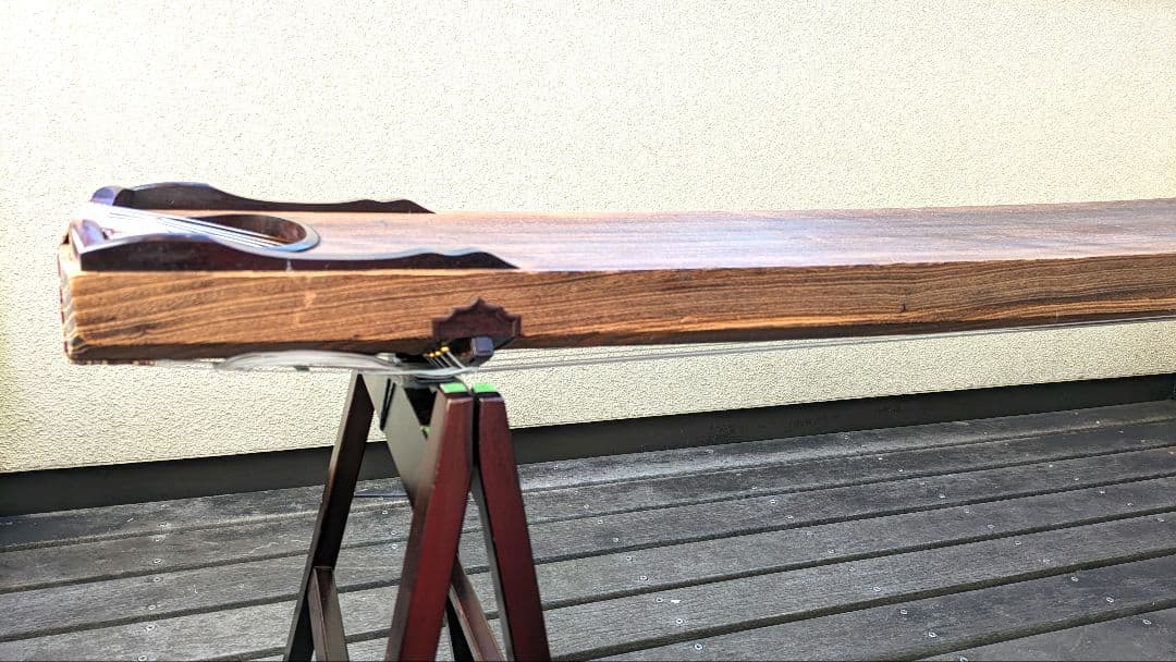 刳り甲　　十三絃箏=琴