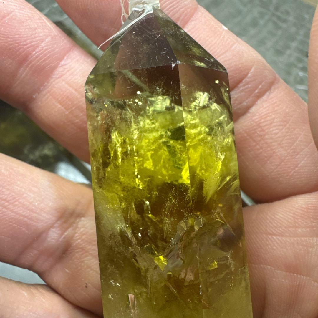 【極上品】スモーキーゼウスシトリン ファントム入り ポイント原石セット　台座付